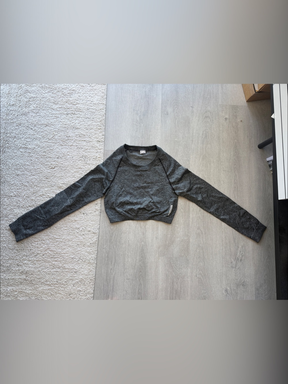 Gymshark Charcoal Gray Cropped Athletic Sweatshirt